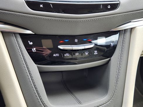 Used 2023 Cadillac XT5 Premium Luxury w/ Technology Package image 20