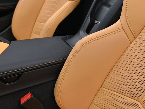 Used 2023 Chevrolet Corvette Stingray Preferred Conv w/ Z51 Performance Package image 17