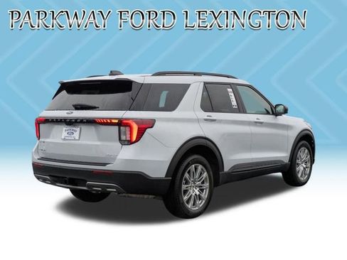 New 2026 Ford Explorer Active w/ Active Comfort Package image 5