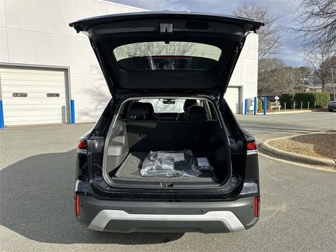 New 2026 Volkswagen Tiguan SE image 35