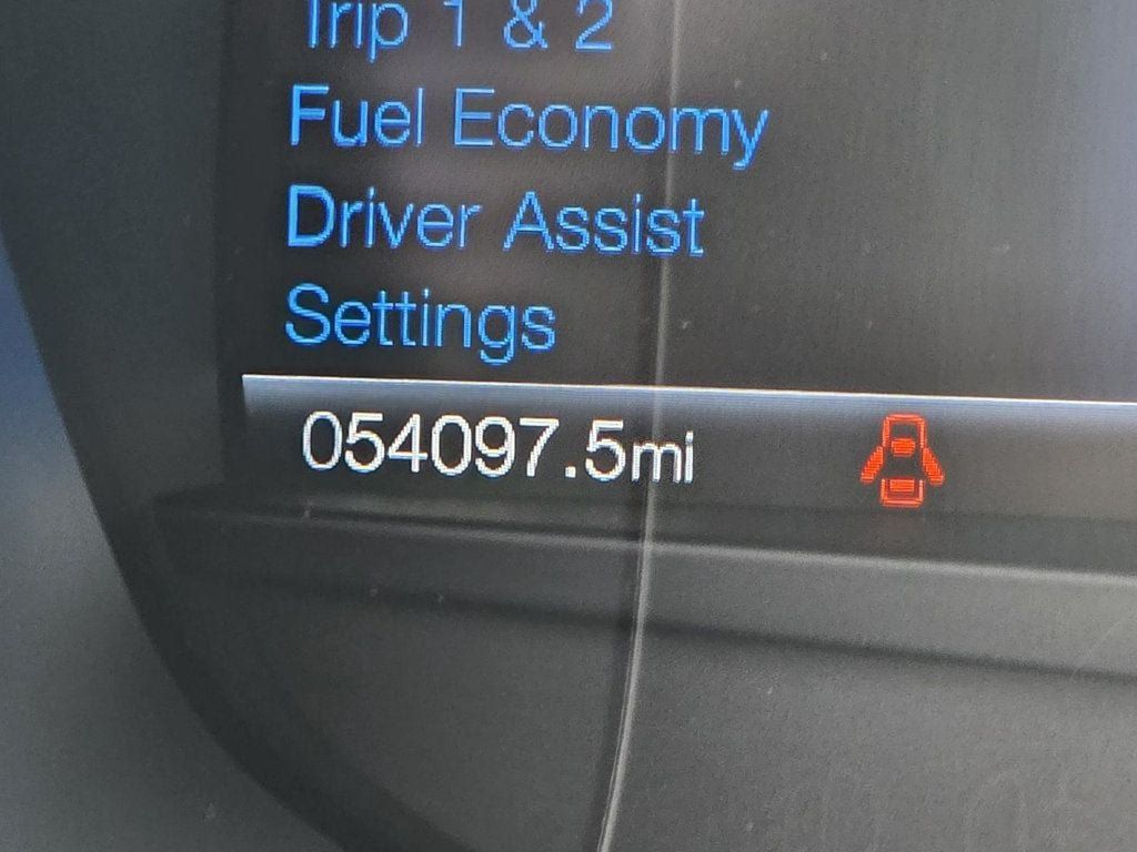 Used 2020 Ford Fusion SE FWD image 37