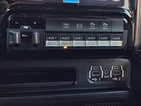 Used 2022 RAM 2500 Limited AWD/4WD image 28