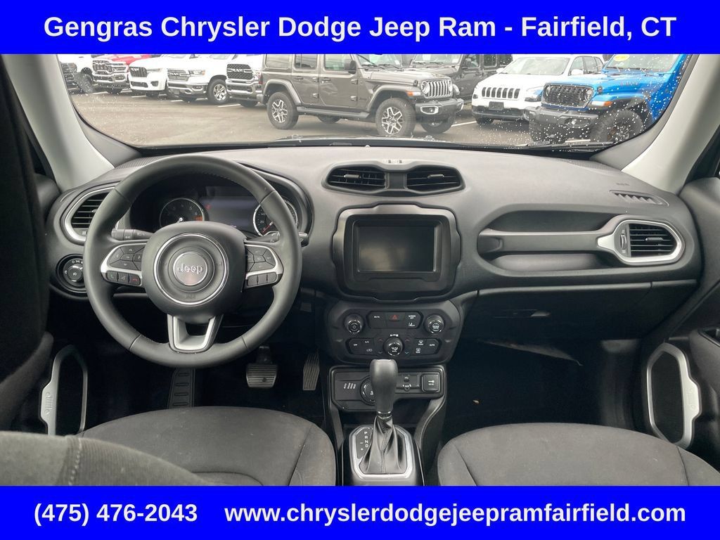 Certified 2021 Jeep Renegade Latitude AWD/4WD image 57
