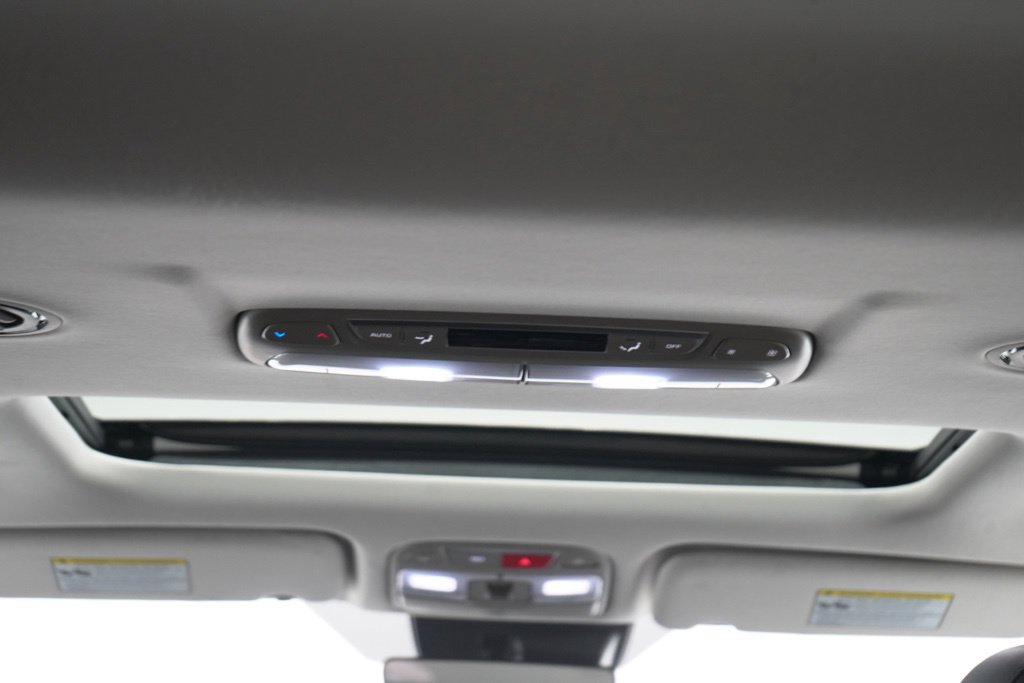 Used 2025 Kia Telluride S AWD/4WD image 36