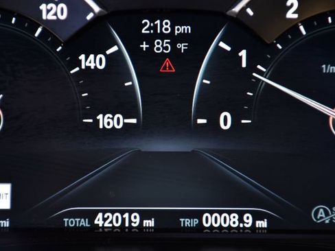 Used 2019 BMW X3 sDrive30i w/ Premium Package RWD image 10