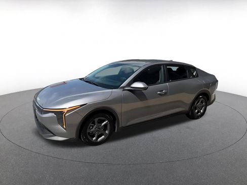 Used 2025 Kia K4 FWD image 7