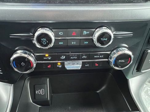 New 2025 Ford F150 Lightning XLT AWD/4WD image 18