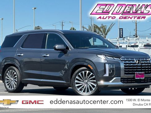 Used 2024 Hyundai Palisade Calligraphy FWD image 1