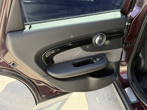 Used 2016 MINI Cooper Clubman image 20