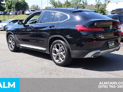 Used 2025 BMW X4 xDrive30i image 9