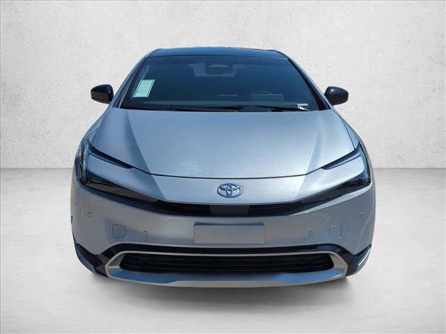 New 2027 Toyota Prius Plug-In Hybrid FWD image 2