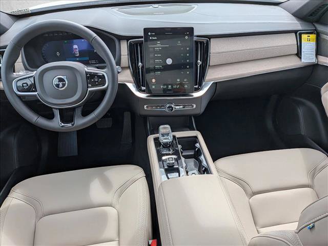 New 2026 Volvo XC90 T8 Plus w/ Protection Package AWD/4WD image 16