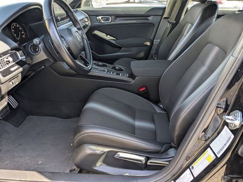 Used 2025 Honda Civic Sport image 11