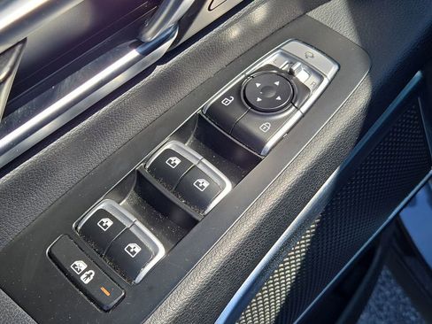 Certified 2023 Kia Telluride SX Prestige X-Pro image 15