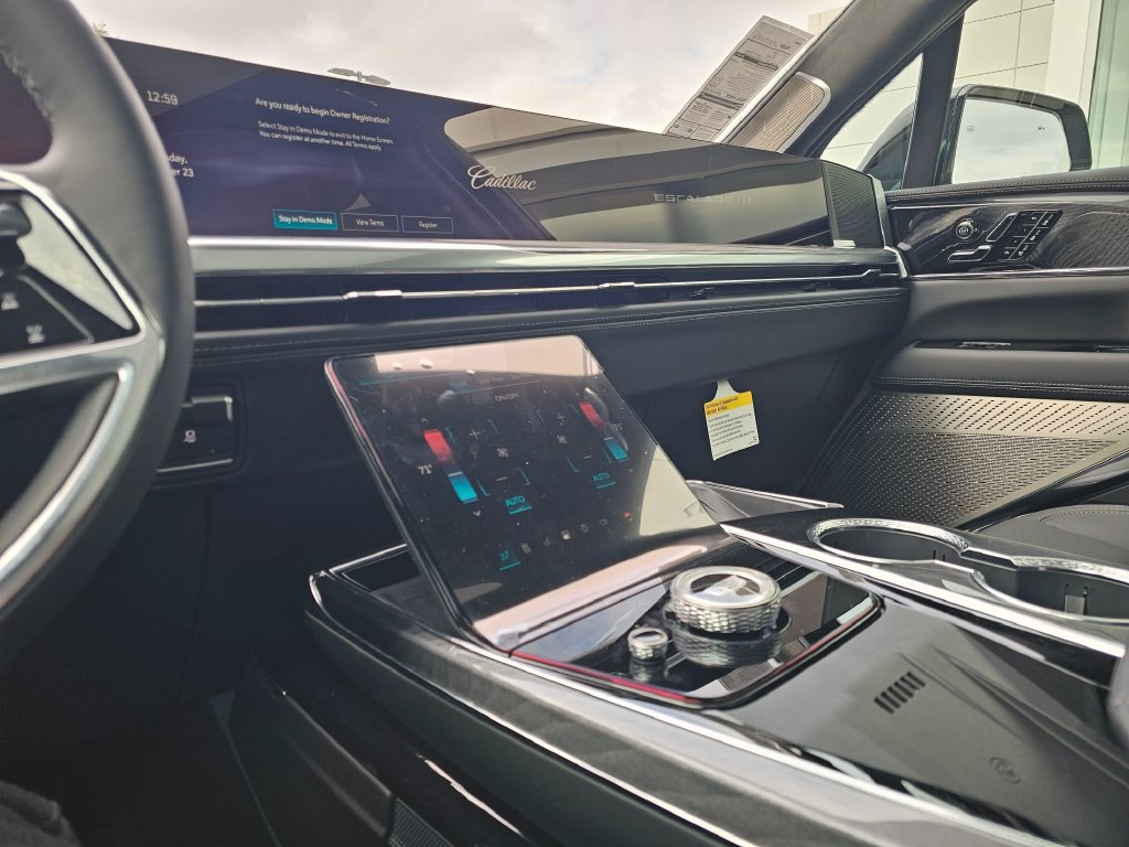 New 2026 Cadillac Escalade IQ Sport 2 AWD/4WD image 32