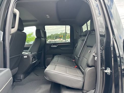 New 2026 GMC Sierra 2500 Denali w/ Denali Reserve Package AWD/4WD image 27