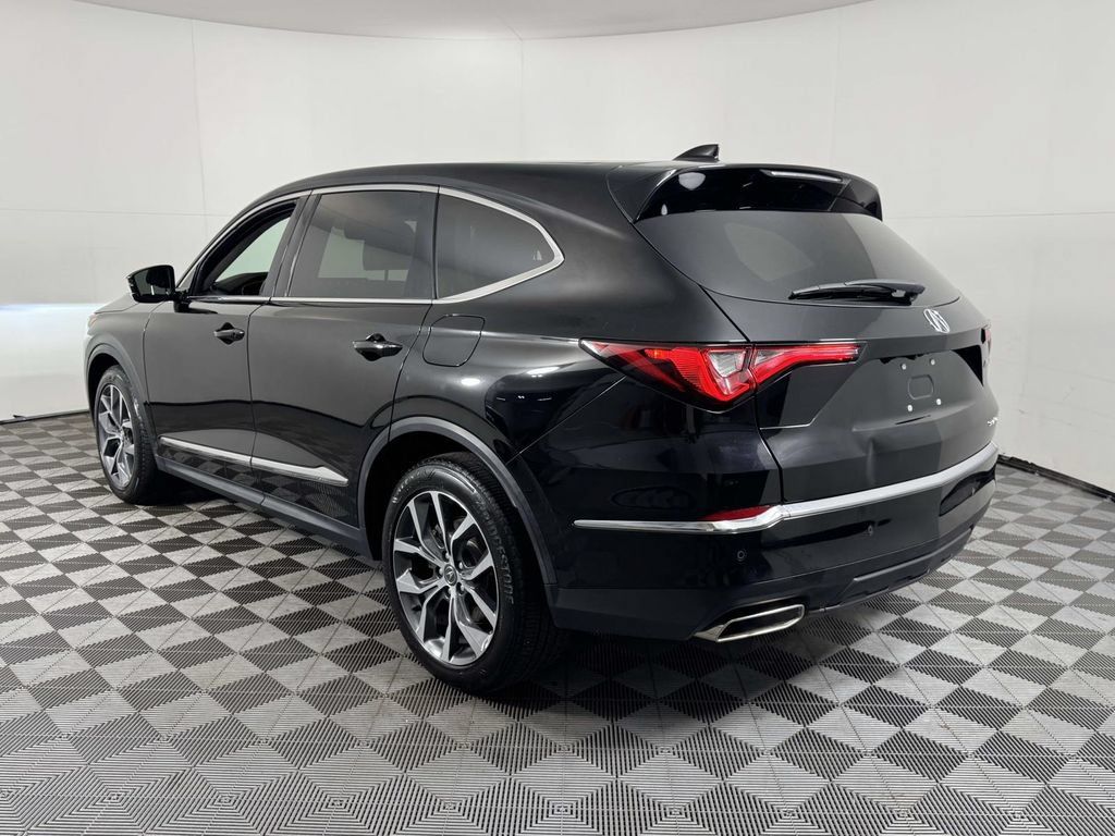 Used 2024 Acura MDX w/ Technology Package AWD/4WD image 8