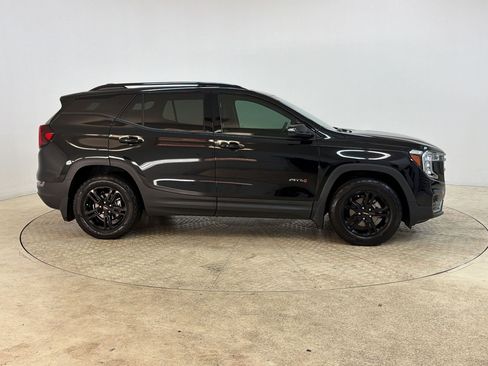 Used 2023 GMC Terrain AT4 AWD/4WD image 8