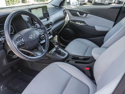 Used 2023 Hyundai Kona Limited AWD/4WD image 19