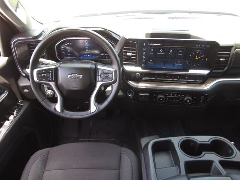 Used 2026 Chevrolet Silverado 1500 RST w/ RST Select Package AWD/4WD image 16