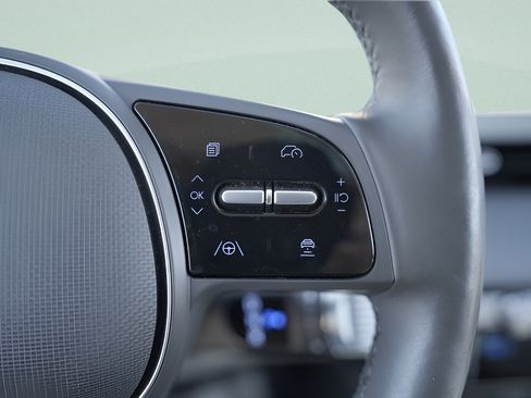 Certified 2023 Hyundai Ioniq 5 Limited RWD image 32