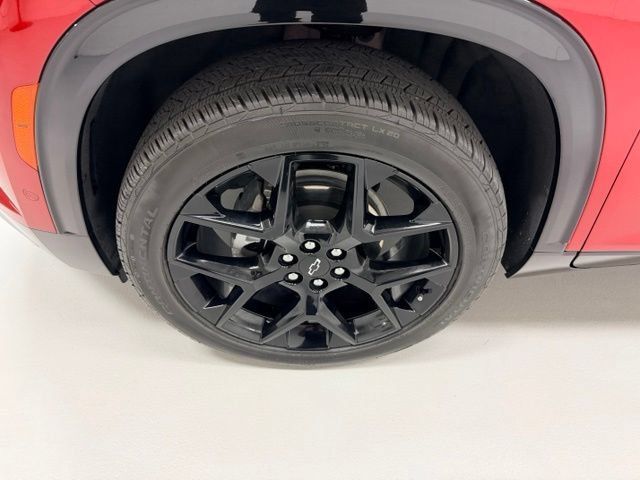 Certified 2026 Chevrolet Traverse RS AWD/4WD image 17
