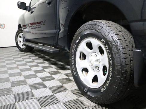 Used 2019 Nissan Titan S w/ S Utility Package image 20