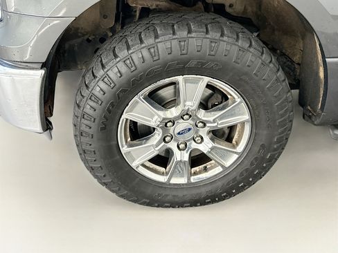 Used 2015 Ford F150 XLT w/ Equipment Group 302A Luxury image 11