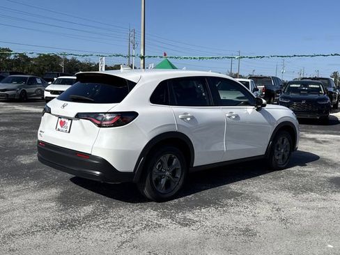 New 2026 Honda HR-V LX image 7