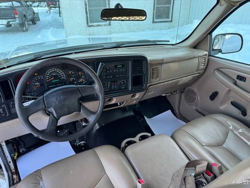 Used 2005 Chevrolet Silverado 2500 HEAVY DUTY image 15