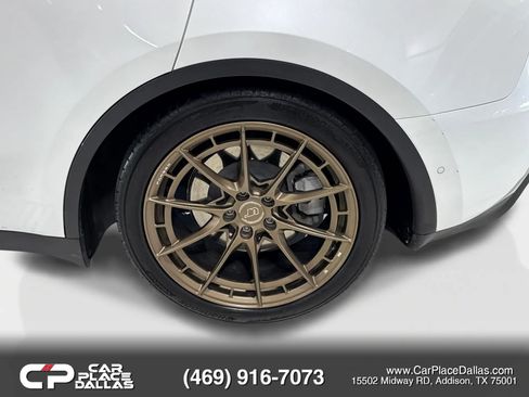 Used 2021 Tesla Model Y Long Range AWD/4WD image 38