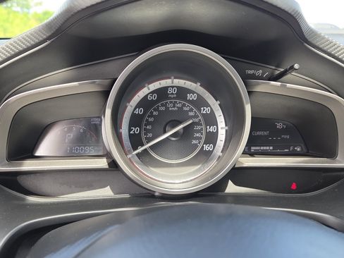 Used 2015 MAZDA MAZDA3 i Sport FWD image 24