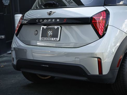 Used 2025 MINI Cooper S image 7