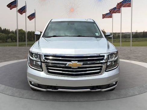 Used 2018 Chevrolet Tahoe LT AWD/4WD image 10