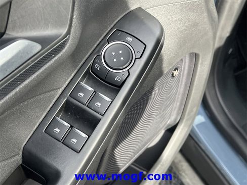 Certified 2024 Ford Escape ST-Line Select w/ Tech Pack #2 image 19