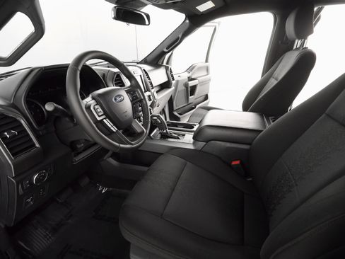 Used 2020 Ford F150 XLT w/ Equipment Group 302A Luxury image 12