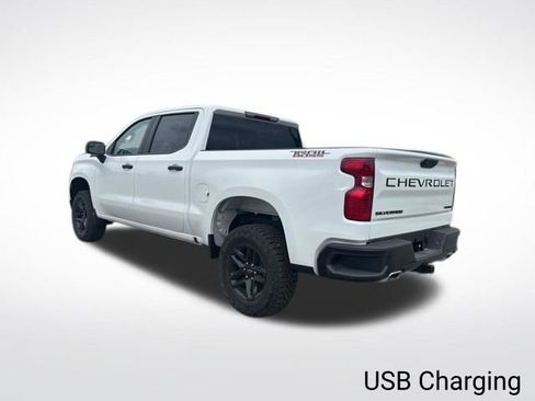 New 2026 Chevrolet Silverado 1500 Custom Trail Boss w/ LPO, Dark Essentials Package AWD/4WD image 3