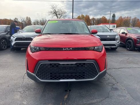 Used 2025 Kia Soul LX w/ LX Technology Package image 7