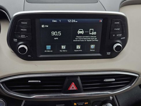 Used 2020 Hyundai Santa Fe SEL image 17