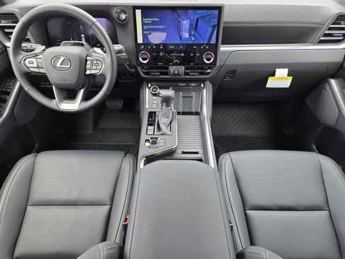 Certified 2026 Lexus GX 550 AWD/4WD image 27