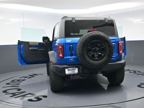 Used 2023 Ford Bronco Wildtrak image 27