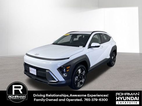 Used 2025 Hyundai Kona SEL image 1