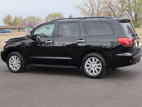 Used 2011 Toyota Sequoia Platinum image 8