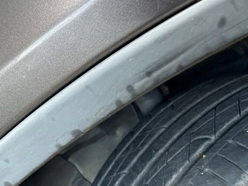 Used 2011 Honda CR-V EX image 24
