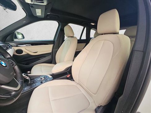 Used 2021 BMW X1 sDrive28i w/ Premium Package FWD image 15