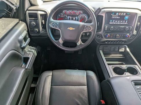 Used 2018 Chevrolet Silverado 1500 LTZ Z71 w/ LTZ Plus Package AWD/4WD image 16