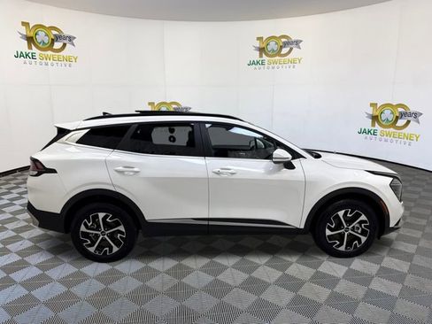 Used 2025 Kia Sportage EX w/ EX Premium Package image 11