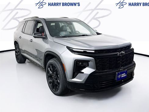 New 2026 Chevrolet Traverse RS image 30
