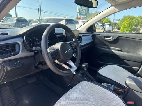 Used 2022 Kia Rio S FWD image 31