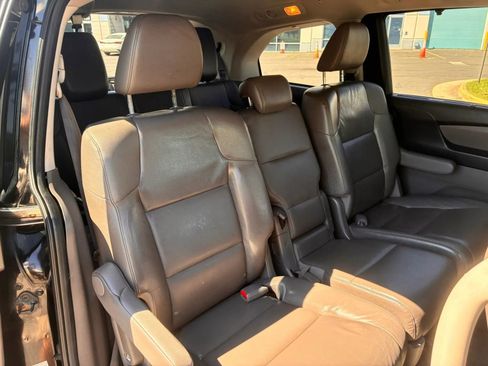 Used 2012 Honda Odyssey EX-L image 37